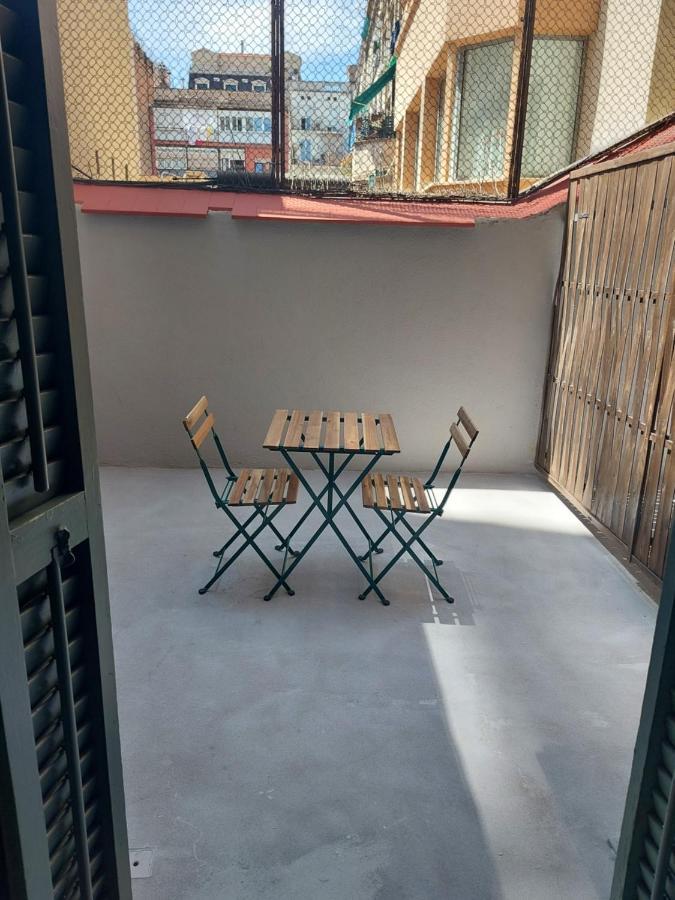 ברצלונה Hostal Martinval מראה חיצוני תמונה
